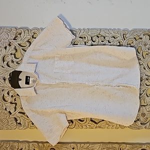 AMPLIFY Button down shirt